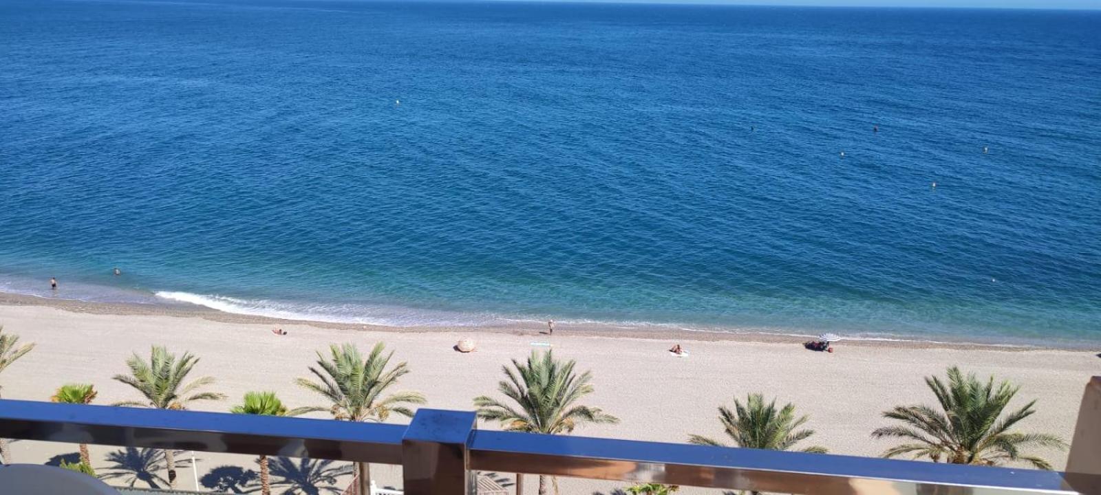 Apartmán Duplex Castell de Ferro Exteriér fotografie